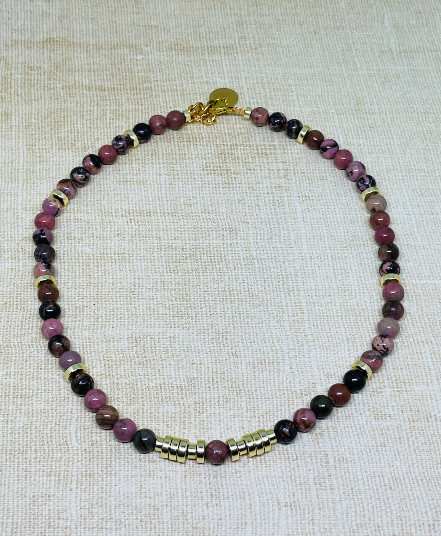 Collier Victoria