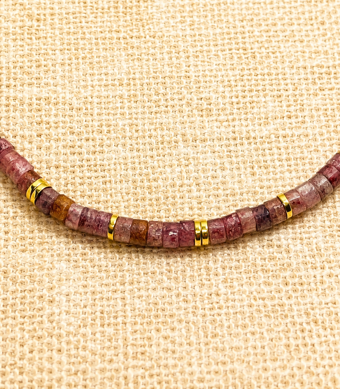 Collier Victoria