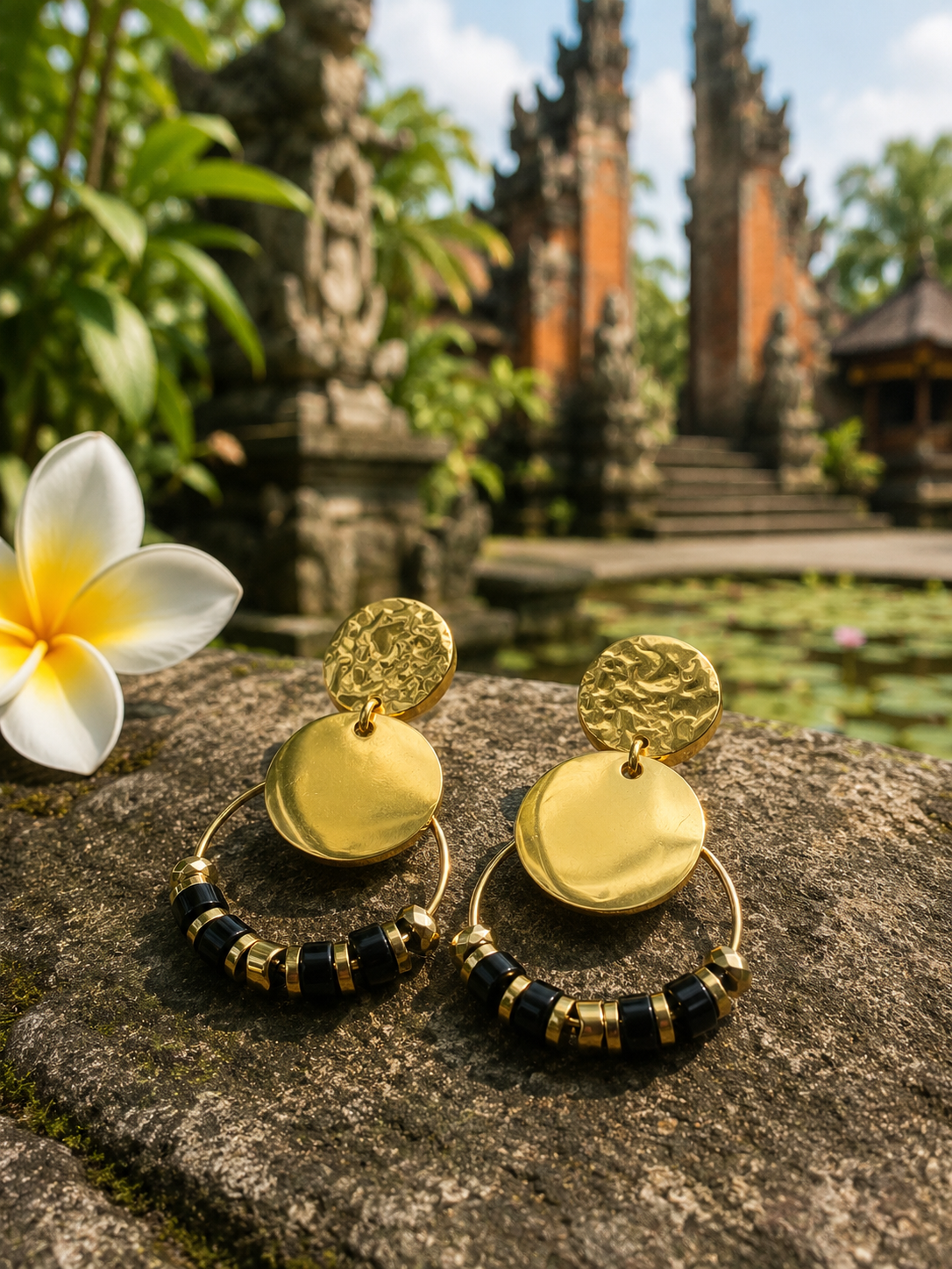 Boucles d’oreilles Diana noires
